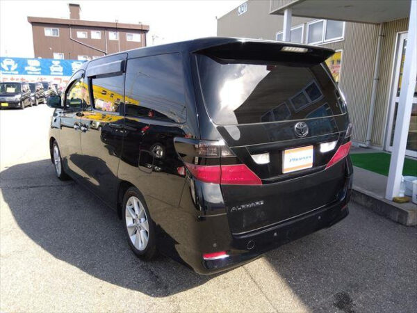 TOYOTA ALPHARD - Image 22