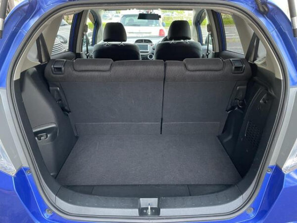 HONDA FIT 2010 - Image 24