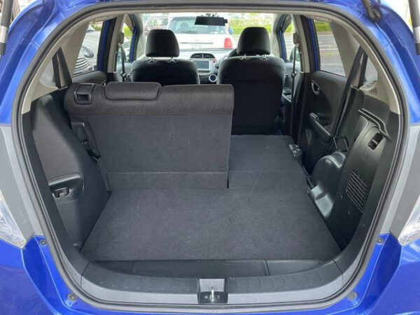 HONDA FIT 2010 - Image 25