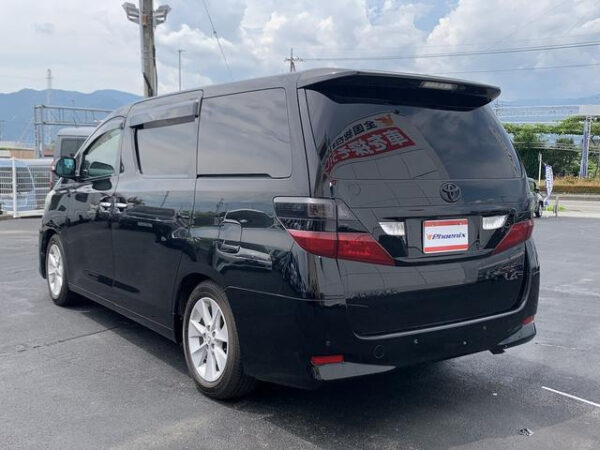 TOYOTA ALPHARD - Image 8