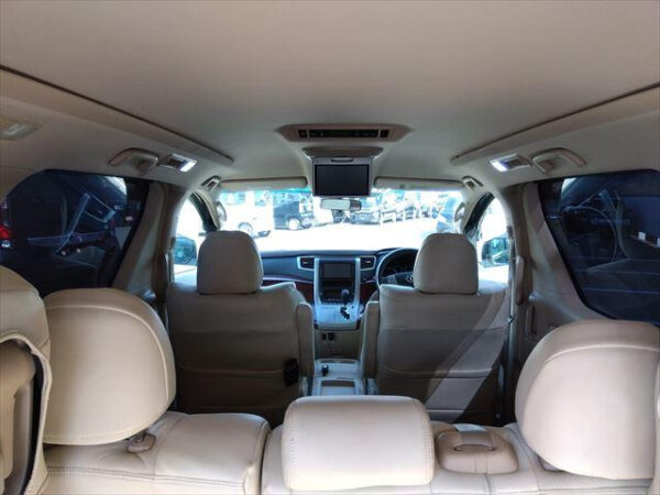 TOYOTA ALPHARD - Image 9